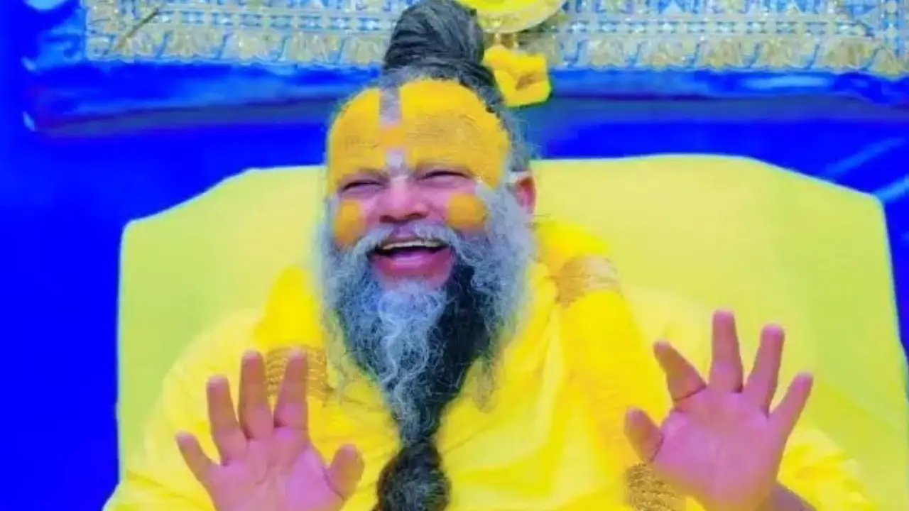 Vrindavan News: संत प्रेमानंद जी महाराज (Source; Social media)