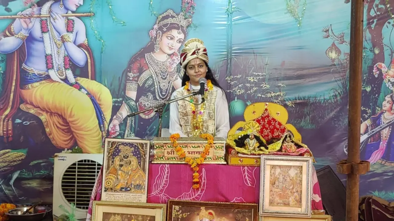 कथा वाचिका किशोरी सुरभि वशिष्ठ (Source; Batkahi)